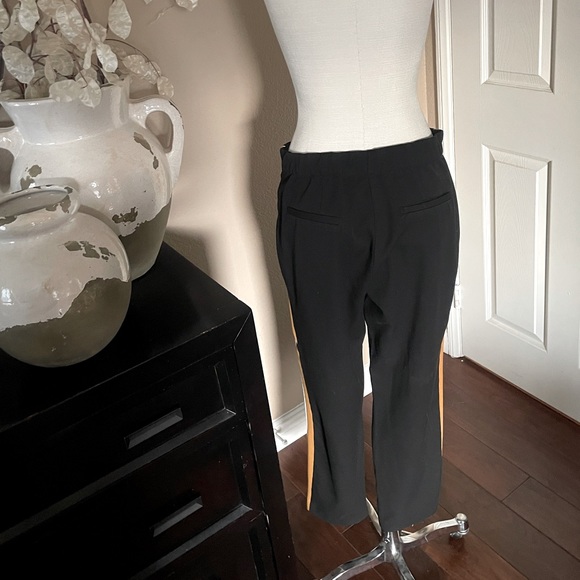 Zara Athleisure pants with side stripe - Picture 4 of 6